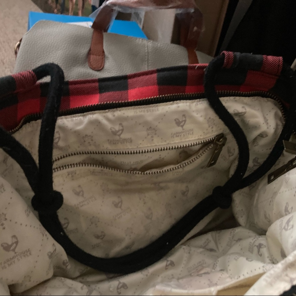 Handbag